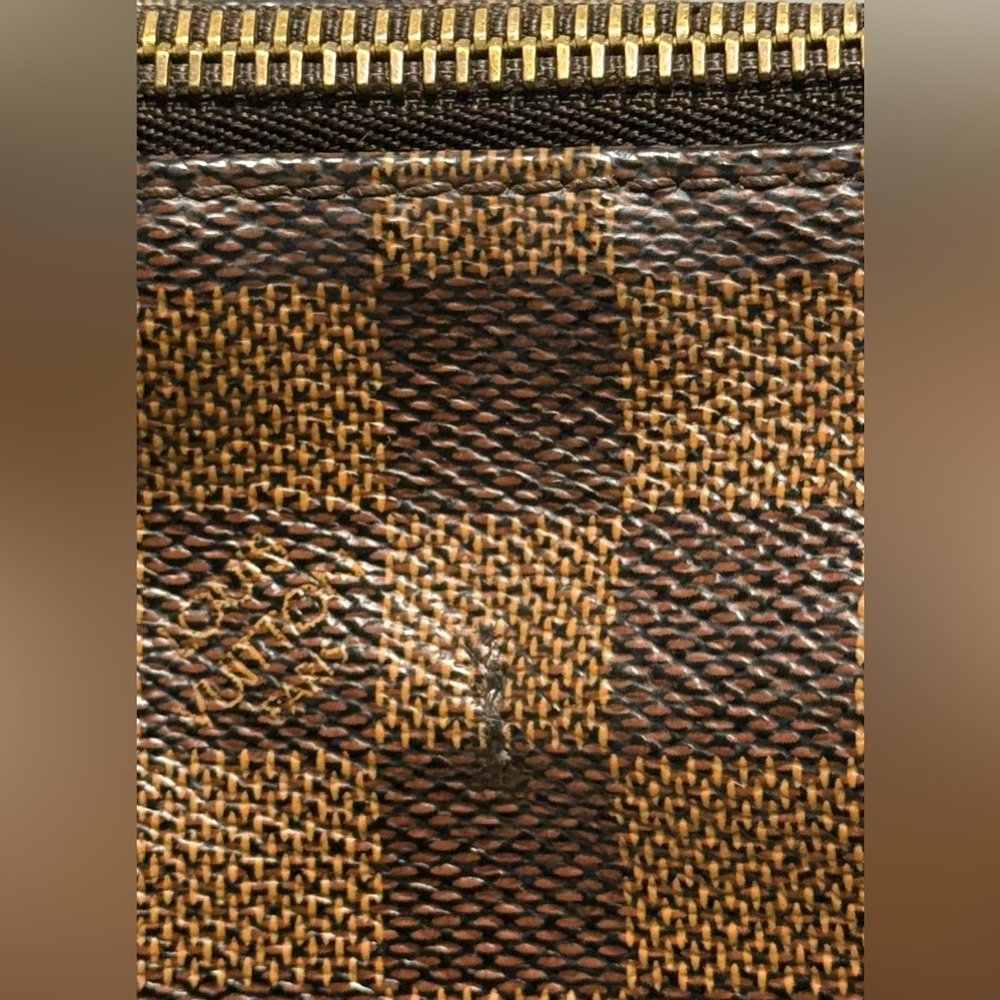 Louis Vuitton Totally MM Damier Ebene Canvas Tote Bag - Picture 4 of 16